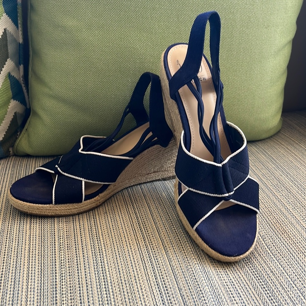 Wedge sandals